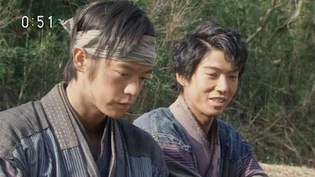 榮倉奈々＆賀来賢人が熱愛！ドラマ「Nのために」共演から昨春急接近　海外旅行も