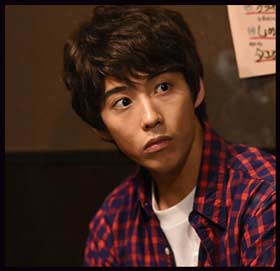 榮倉奈々＆賀来賢人が熱愛！ドラマ「Nのために」共演から昨春急接近　海外旅行も