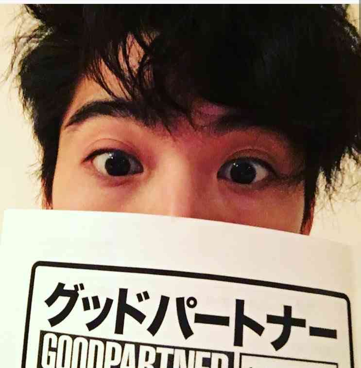 榮倉奈々＆賀来賢人が熱愛！ドラマ「Nのために」共演から昨春急接近　海外旅行も