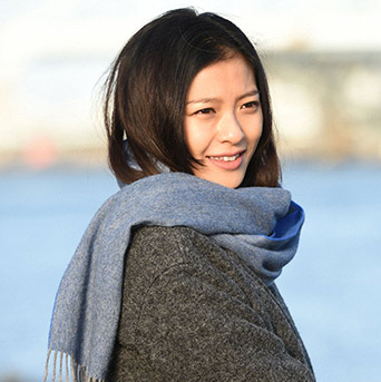 榮倉奈々&賀来賢人が熱愛!ドラマ「Nのために」共演から昨春急接近 海外旅行も