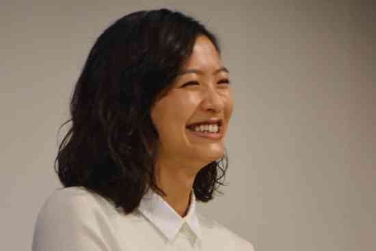 榮倉奈々＆賀来賢人が熱愛！ドラマ「Nのために」共演から昨春急接近　海外旅行も