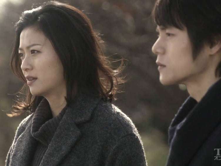 榮倉奈々&賀来賢人が熱愛!ドラマ「Nのために」共演から昨春急接近 海外旅行も