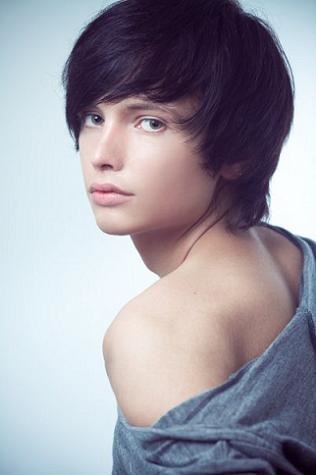 美しすぎる、イケメンすぎるといってもおおげさな表現ではないと思う美男美女を挙げるトピ