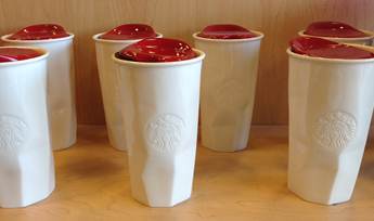 スタバのタンブラー画像を貼るトピ