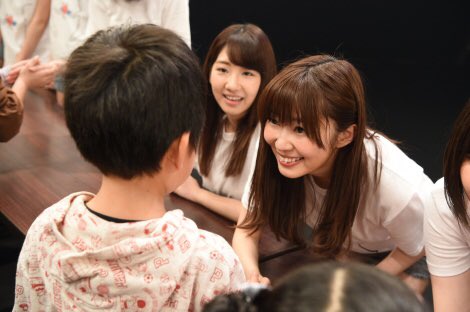前田敦子・大島優子・篠田麻里子・板野友美らAKB48卒業生、「Mステ」で現役メンバーとパフォーマンス