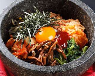 明日何食べますか？食べたいですか？