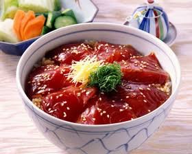 明日何食べますか？食べたいですか？