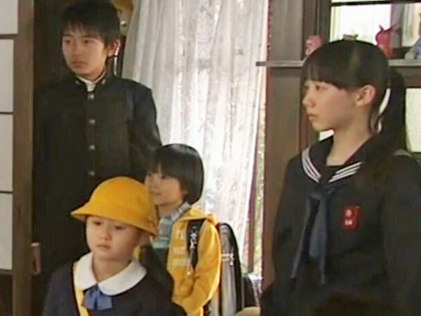 芦田愛菜ちゃん、初セーラー服!役では1歳上の中学生に
