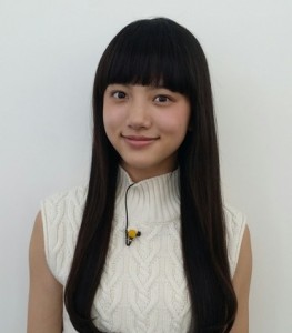 芦田愛菜ちゃん、初セーラー服!役では1歳上の中学生に