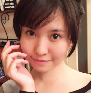 自撮りが多い人の特徴。