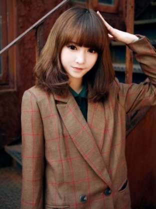 紫艶、また桂文枝?の全裸写真公開、「新婚さんいらっしゃい!」のクッションも