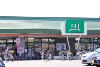 よく行くローカル店の名前を書いて住んでる県を当てるトピ