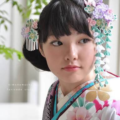 素敵な髪飾りの画像ください！