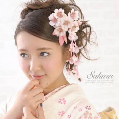 素敵な髪飾りの画像ください！