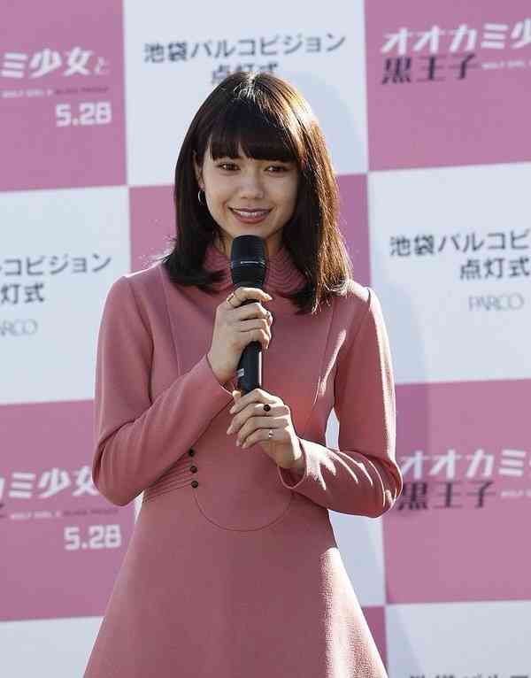二階堂ふみ、菅田将暉との交際否定「お友だち」と口パクで表現
