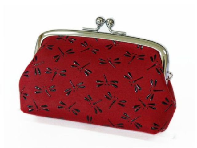 春の財布