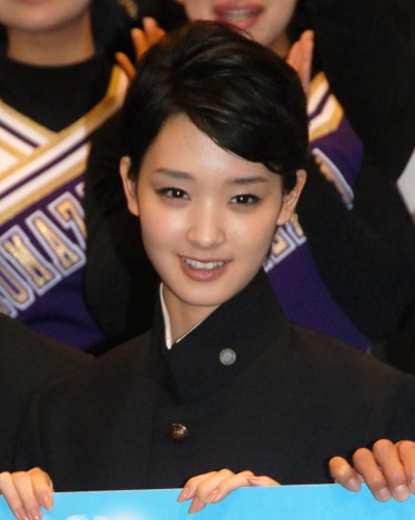【画像】濃いメイクが似合う芸能人