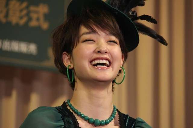 【画像】濃いメイクが似合う芸能人
