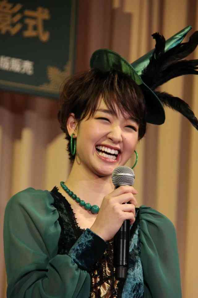 【画像】濃いメイクが似合う芸能人
