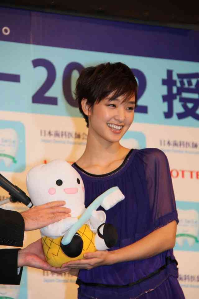 【画像】濃いメイクが似合う芸能人