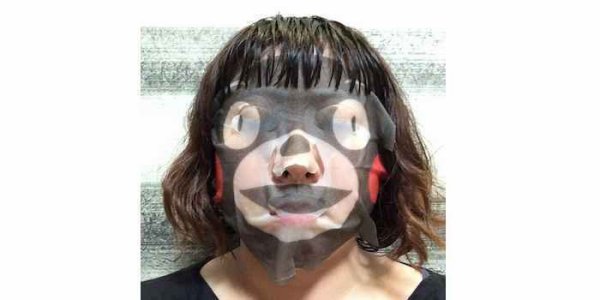 開発者わざとだろ!? プーさんのフェイスパックを使った女性が化け物になる事案が発生
