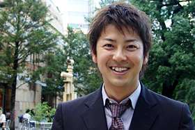 笑い皺フェチの人ー！