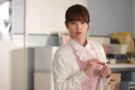 【画像】俳優・女優が演じた、色々な職業の制服姿