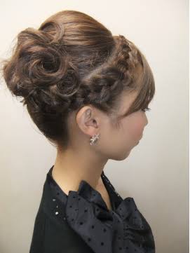 【卒業式】袴に合うヘアスタイルを貼っていこう