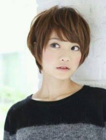 面長の人の髪型