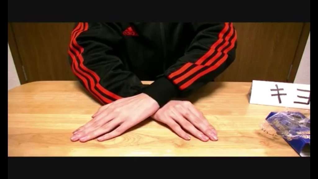 綺麗な手の画像を貼るトピ