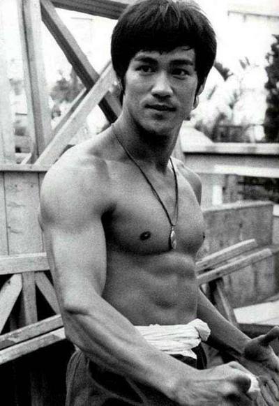 真のイケメンだと思う有名人を挙げていくトピ