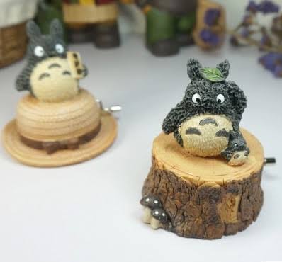 色々なオルゴールの画像