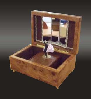 色々なオルゴールの画像