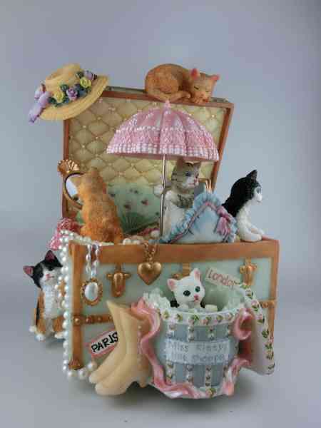 色々なオルゴールの画像