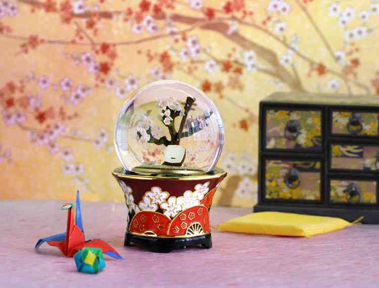 色々なオルゴールの画像