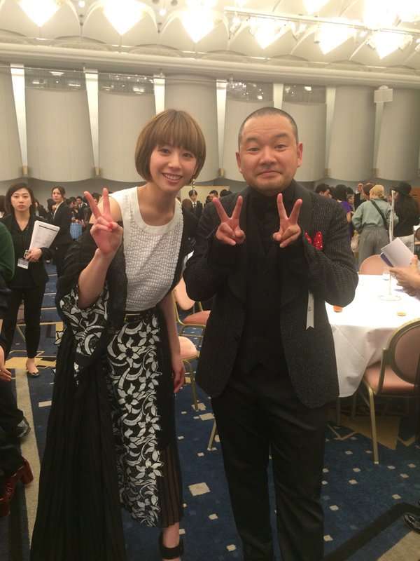 長澤まさみ、セクシー衣装で魅了