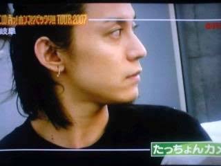 【画像】イケメンの横顔を眺めるトピ