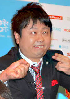 イラッとする顔の有名人