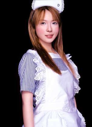 女性アイドル、歌手の可愛い衣装を貼るトピ