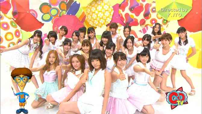 女性アイドル、歌手の可愛い衣装を貼るトピ