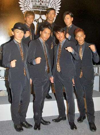 三代目JSB表紙ジャックの「ホットペッパー」全種集結の羽田空港は配布中止に