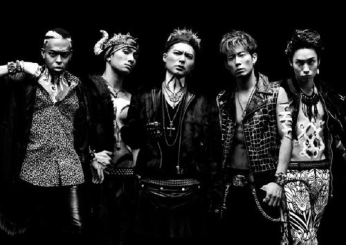三代目JSB表紙ジャックの「ホットペッパー」全種集結の羽田空港は配布中止に