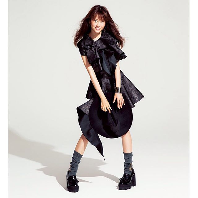 芸能人の全身写真が見たい