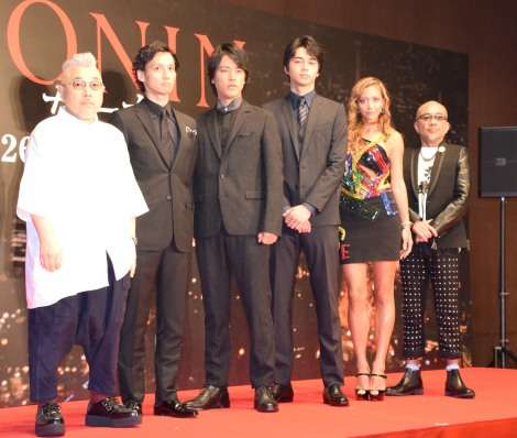 芸能人の全身写真が見たい