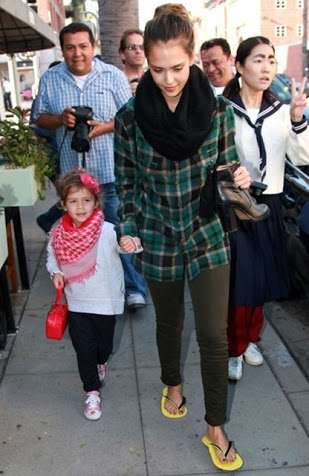 芸能人の全身写真が見たい