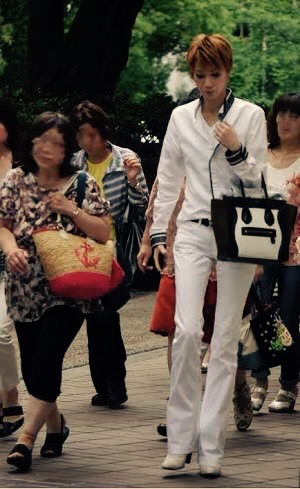 芸能人の全身写真が見たい