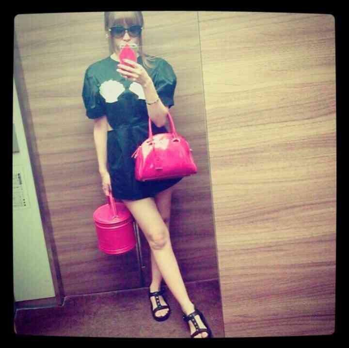 芸能人の全身写真が見たい