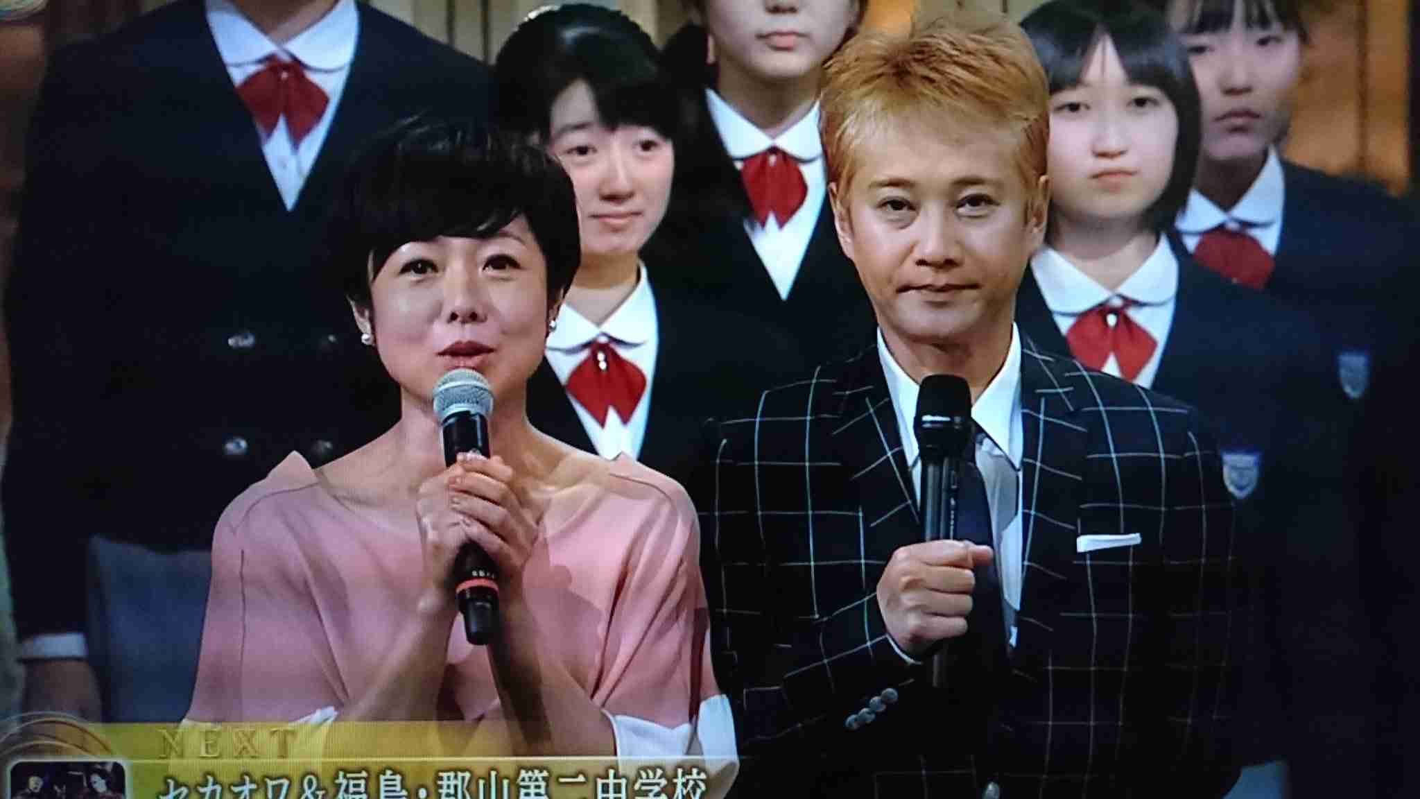 SMAP、騒動後5人で初生歌唱 会場&ネット沸く「笑顔は私たちを幸せに」