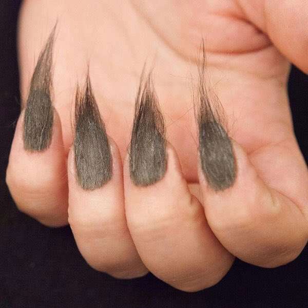 近年のよく分からないファッションをあげて下さい