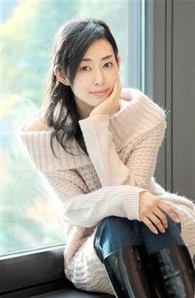 そんなに綺麗じゃないけど色っぽい女性